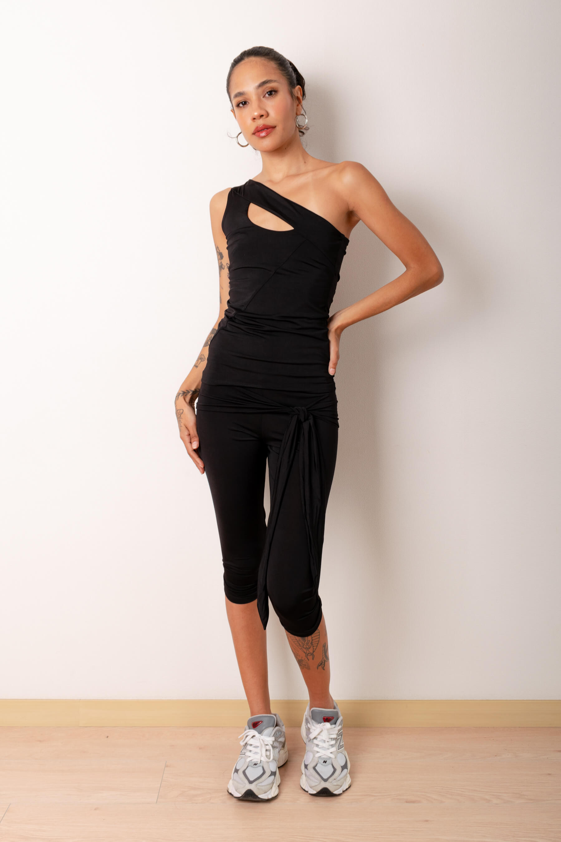 SET LESLIE NEGRO